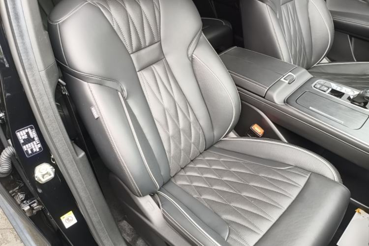 Used GAC Trumpchi GS8 2022 Linghang Series 2.0 TGDI Two-Wheel-Drive Luxury Smart Connectivity Version (7 Seats) Right Front Seat