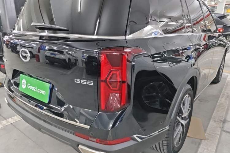 Used GAC Trumpchi GS8 2022 Flagship Series 2.0 TGDI Two-Wheel-Drive Prestige Edition (7 Seats) Right Rear Taillight