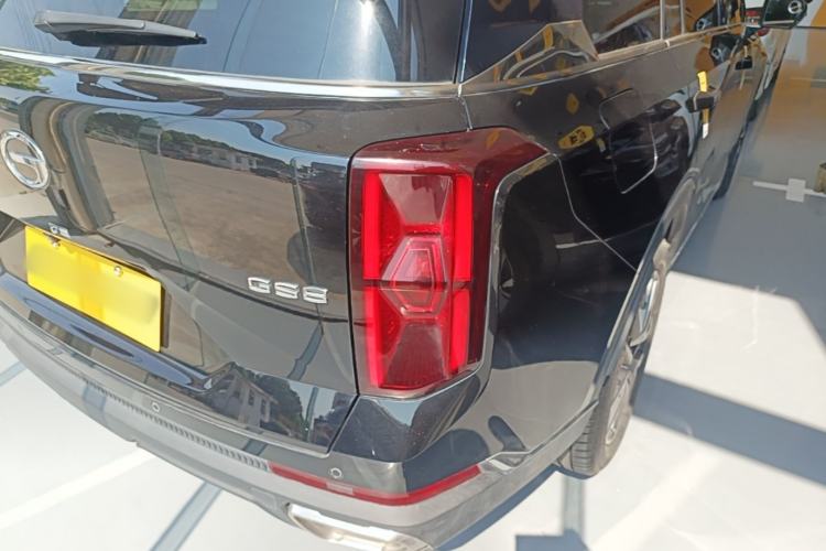 Used GAC Trumpchi GS8 2022 Linghang Series 2.0 TGDI Two-Wheel-Drive Luxury Smart Connectivity Version (7 Seats) Right Rear Taillight