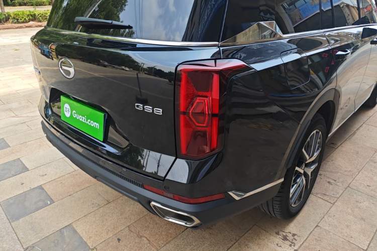 Used GAC Trumpchi GS8 2022 LINGHANG Series 2.0 TGDI Two-Wheel-Drive Luxury Edition (7 Seats) Right Rear Taillight