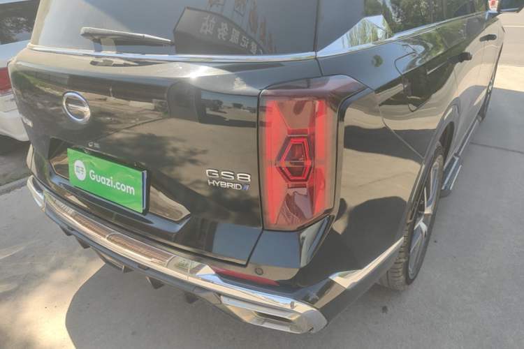 Used GAC Trumpchi GS8 2022 Dual-Engine Series 2.0TM Two-Wheel Drive Prestige Edition (7 Seats) Right Rear Taillight