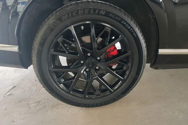 Used GAC Trumpchi GS8 2022 Dual-Engine Series 2.0TM Two-Wheel Drive Prestige Edition (7 Seats) Right Rear Wheel Hub