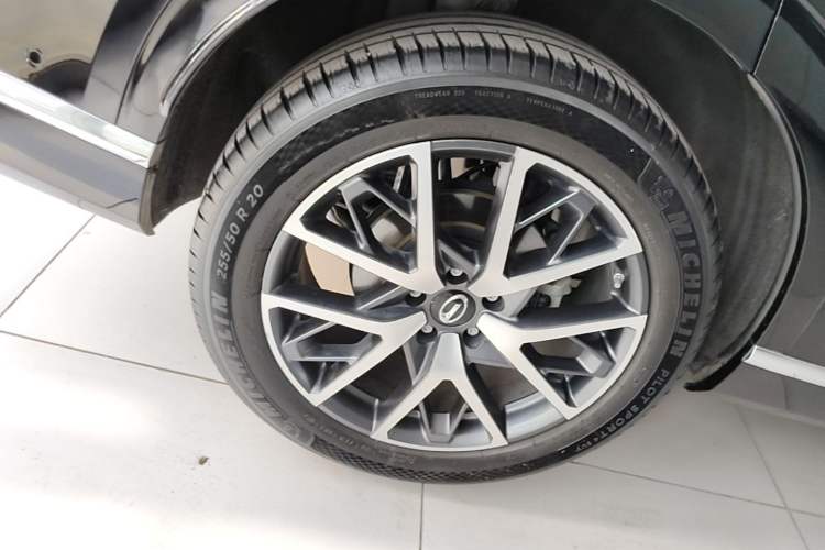 Used GAC Trumpchi GS8 2022 Flagship Series 2.0 TGDI Four-Wheel Drive Supreme Edition (7 Seats) Right Rear Wheel Hub