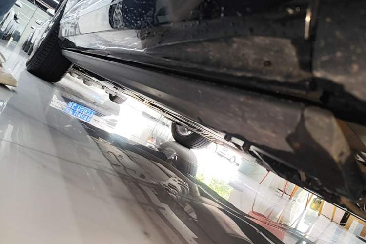 Used GAC Trumpchi GS8 2022 Dual-Engine Series 2.0TM Two-Wheel Drive Prestige Edition (7 Seats) Right Side Sill