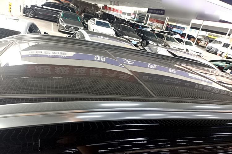 Used GAC Trumpchi GS8 2022 Linghang Series 2.0 TGDI Two-Wheel-Drive Luxury Smart Connectivity Version (7 Seats) Roof