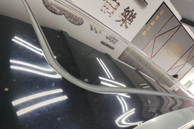 Used GAC Trumpchi GS8 2022 Linghang Series 2.0 TGDI Two-Wheel-Drive Luxury Smart Connectivity Version (7 Seats) Roof