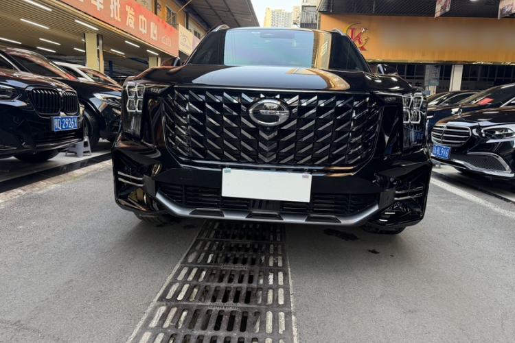 Used GAC Trumpchi GS8 2022 Linghang Series 2.0 TGDI Two-Wheel-Drive Luxury Smart Connectivity Version (7 Seats) Roof
