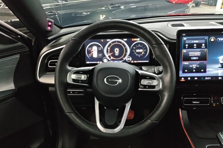 Used GAC Trumpchi GS8 2022 Flagship Series 2.0 TGDI Two-Wheel-Drive Prestige Edition (7 Seats) Steering Wheel