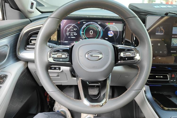 Used GAC Trumpchi GS8 2022 Double-Energy Series 2.0TM Four-Wheel Drive Premium Edition (7 Seats) Steering Wheel