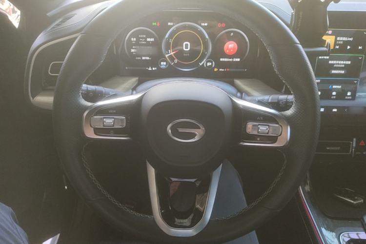 Used GAC Trumpchi GS8 2022 Linghang Series 2.0 TGDI Two-Wheel-Drive Luxury Smart Connectivity Version (7 Seats) Steering Wheel