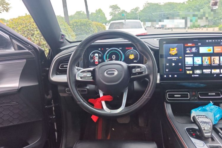 Used GAC Trumpchi GS8 2022 Linghang Series 2.0 TGDI Two-Wheel-Drive Luxury Smart Connectivity Version (7 Seats) Steering Wheel