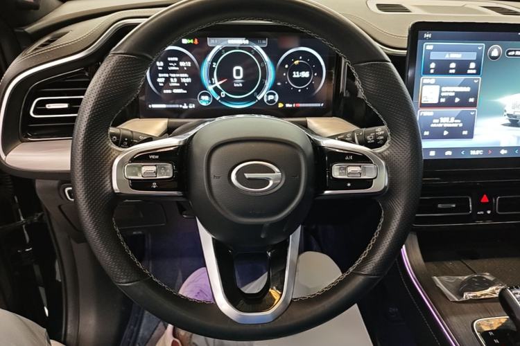 Used GAC Trumpchi GS8 2022 Linghang Series 2.0 TGDI Two-Wheel-Drive Luxury Smart Connectivity Version (7 Seats) Steering Wheel