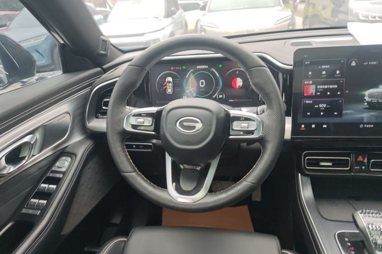 Used GAC Trumpchi GS8 2022 Flagship Series 2.0 TGDI Two-Wheel-Drive Prestige Edition (7 Seats) Steering Wheel