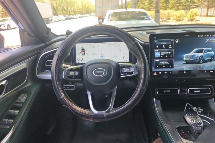 Used GAC Trumpchi GS8 2022 Linghang Series 2.0 TGDI Two-Wheel-Drive Luxury Smart Connectivity Version (7 Seats) Steering Wheel