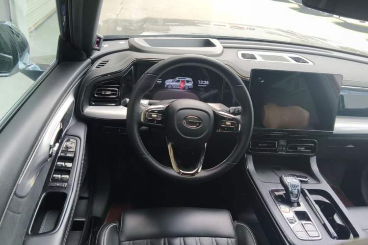 Used GAC Trumpchi GS8 2022 Dual-Engine Series 2.0TM Two-Wheel Drive Prestige Edition (7 Seats) Steering Wheel