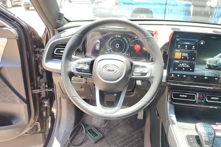 Used GAC Trumpchi GS8 2022 Linghang Series 2.0 TGDI Two-Wheel-Drive Luxury Smart Connectivity Version (7 Seats) Steering Wheel