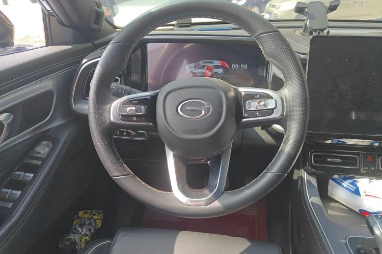 Used GAC Trumpchi GS8 2022 Flagship Series 2.0 TGDI Two-Wheel-Drive Prestige Edition (7 Seats) Steering Wheel