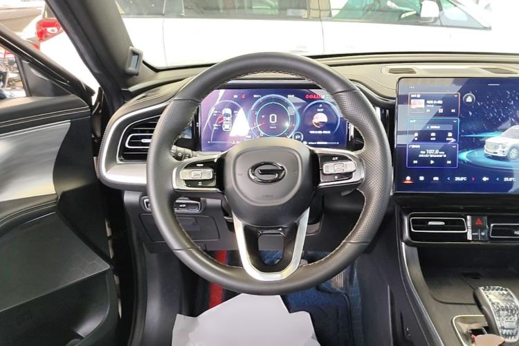 Used GAC Trumpchi GS8 2022 Flagship Series 2.0 TGDI Four-Wheel Drive Luxury Smart Connectivity Version (7 Seats) Steering Wheel