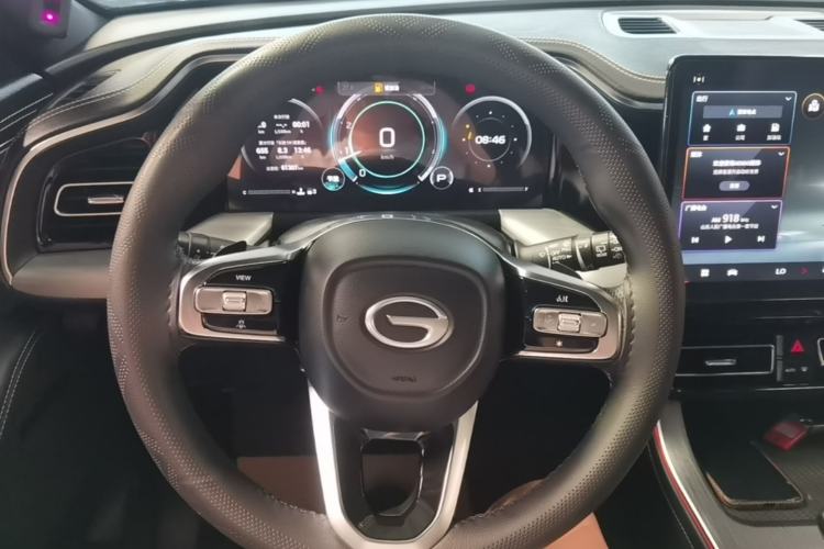 Used GAC Trumpchi GS8 2022 Linghang Series 2.0 TGDI Two-Wheel-Drive Luxury Smart Connectivity Version (7 Seats) Steering Wheel