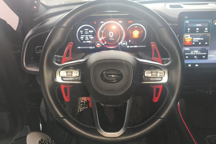 Used GAC Trumpchi GS8 2022 Linghang Series 2.0 TGDI Two-Wheel-Drive Luxury Smart Connectivity Version (7 Seats) Steering Wheel