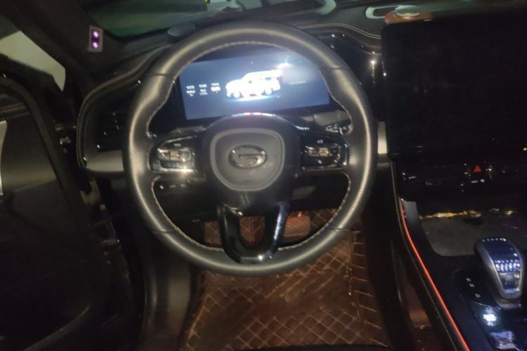 Used GAC Trumpchi GS8 2022 Dual-Engine Series 2.0TM Two-Wheel Drive Prestige Edition (7 Seats) Steering Wheel