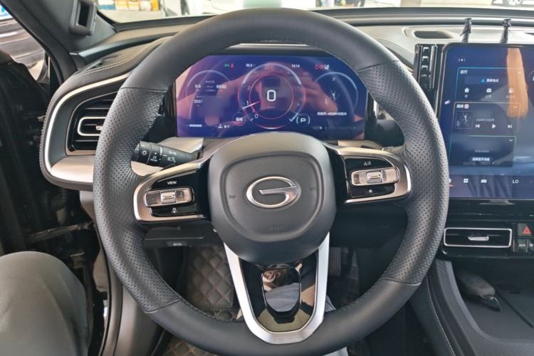 Used GAC Trumpchi GS8 2022 Linghang Series 2.0 TGDI Two-Wheel-Drive Luxury Smart Connectivity Version (7 Seats) Steering Wheel