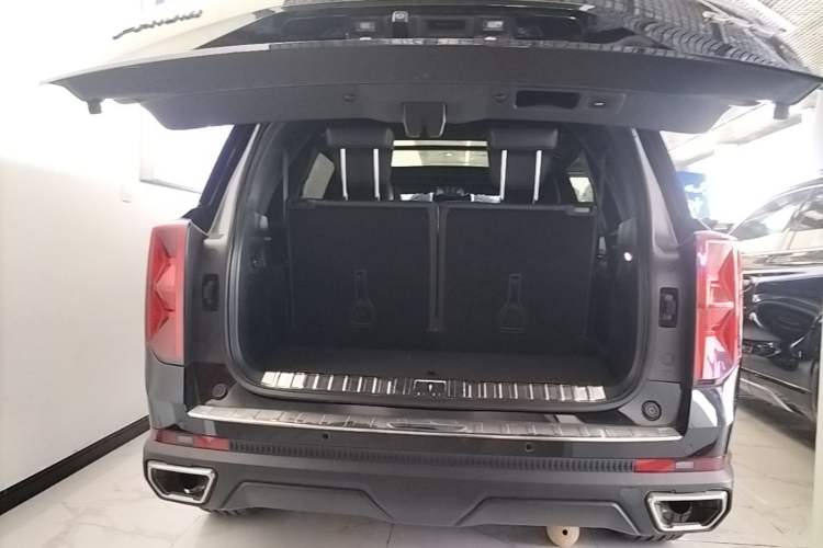 Used GAC Trumpchi GS8 2022 Linghang Series 2.0 TGDI Two-Wheel Drive Luxury Smart Connectivity Version (6 Seats) Trunk