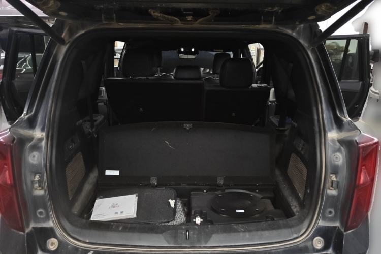 Used GAC Trumpchi GS8 2022 Double-Energy Series 2.0TM Four-Wheel Drive Premium Edition (7 Seats) Trunk