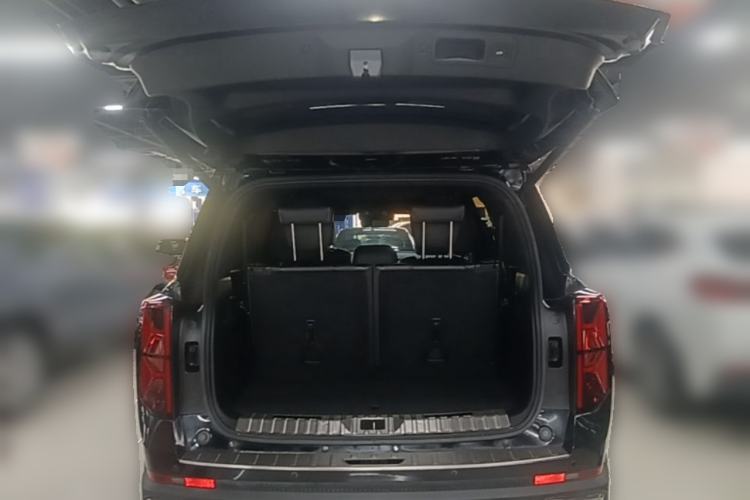 Used GAC Trumpchi GS8 2022 Linghang Series 2.0 TGDI Two-Wheel-Drive Luxury Smart Connectivity Version (7 Seats) Trunk