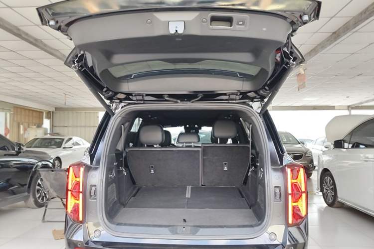 Used GAC Trumpchi GS8 2022 Flagship Series 2.0 TGDI Four-Wheel Drive Supreme Edition (7 Seats) Trunk