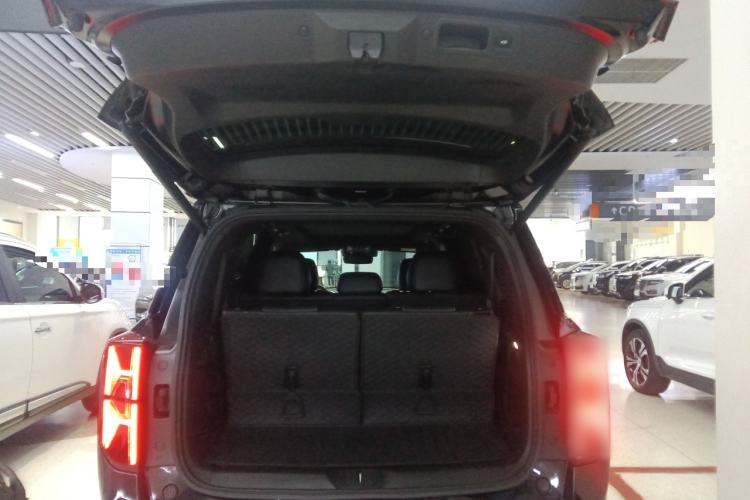 Used GAC Trumpchi GS8 2022 Linghang Series 2.0 TGDI Two-Wheel-Drive Luxury Smart Connectivity Version (7 Seats) Trunk