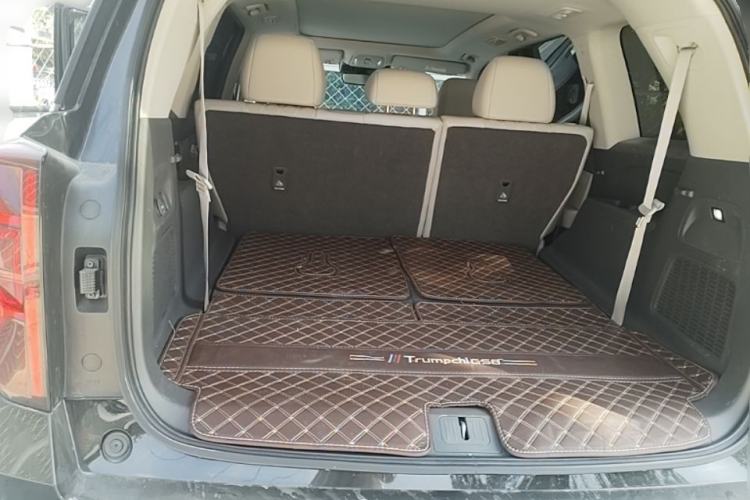 Used GAC Trumpchi GS8 2022 Linghang Series 2.0 TGDI Two-Wheel-Drive Luxury Smart Connectivity Version (7 Seats) Trunk