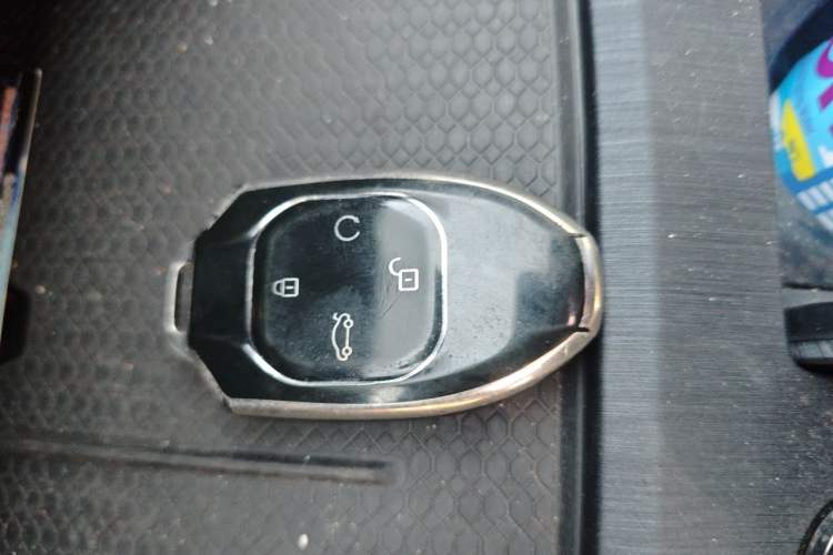Used GAC Trumpchi GS8 2022 Double-Energy Series 2.0TM Two-Wheel Drive Prestige Edition (6 Seats) Vehicle Key