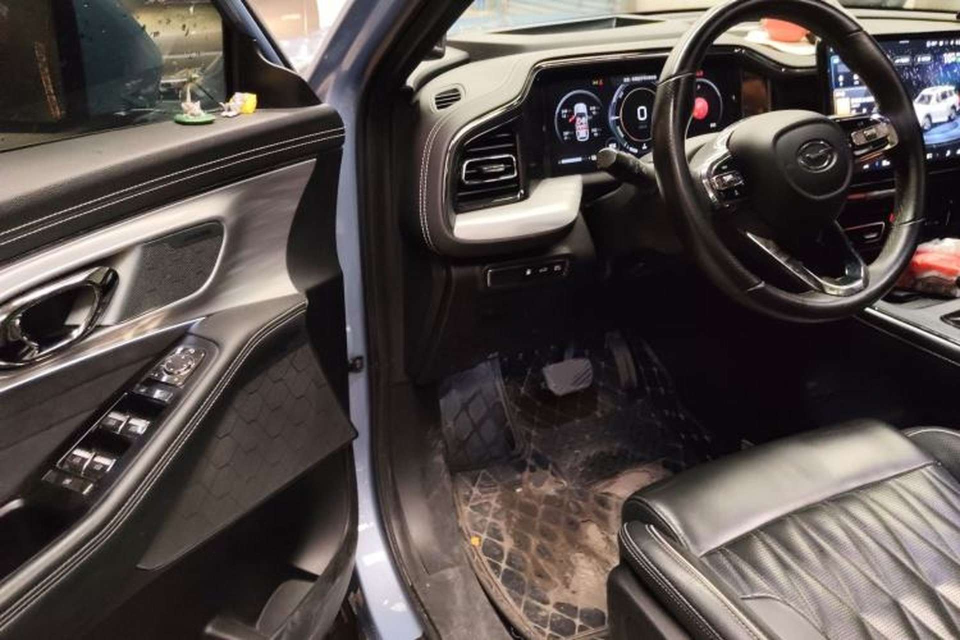 Used GAC Trumpchi GS8 2022 Double-Energy Series 2.0TM Four-Wheel Drive Premium Edition (7 Seats) Driver Seat