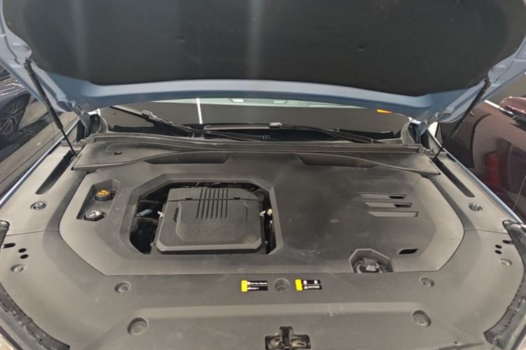 Used GAC Trumpchi GS8 2022 Double-Energy Series 2.0TM Two-Wheel Drive Prestige Edition (6 Seats) Engine Bay