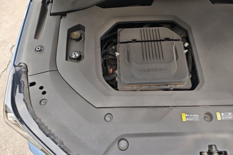 Used GAC Trumpchi GS8 2022 Dual-Engine Series 2.0TM Two-Wheel Drive Prestige Edition (7 Seats) Engine Bay Right