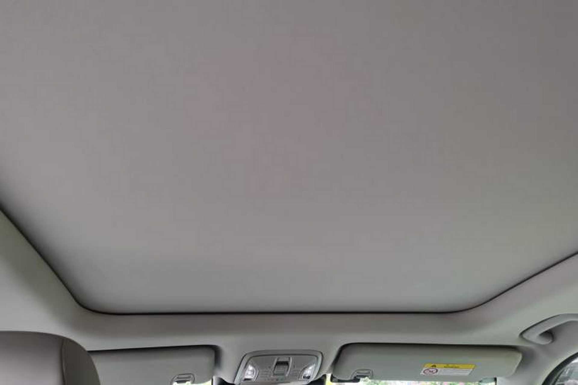 Used GAC Trumpchi GS8 2022 Dual-Engine Series 2.0TM Four-Wheel Drive Flagship Edition (7 Seats) Headliner