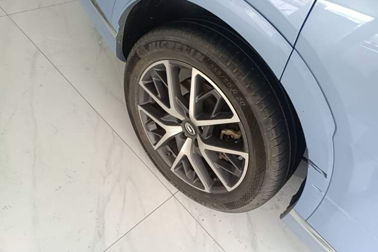 Used GAC Trumpchi GS8 2022 Double-Energy Series 2.0TM Two-Wheel Drive Prestige Edition (6 Seats) Right Rear Wheel Hub