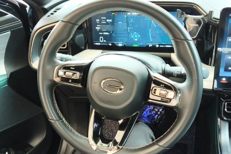 Used GAC Trumpchi GS8 2022 Dual-Engine Series 2.0TM Four-Wheel Drive Prestige Edition (6 Seats) Steering Wheel