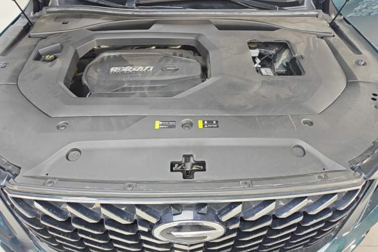 Used GAC Trumpchi GS8 2022 Flagship Series 2.0 TGDI Two-Wheel-Drive Prestige Edition (7 Seats) Engine Bay