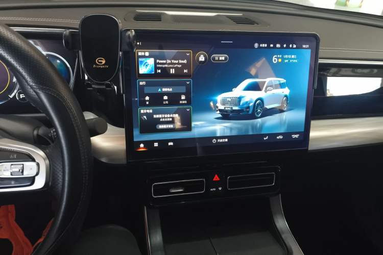 Used GAC Trumpchi GS8 2022 Linghang Series 2.0 TGDI Two-Wheel Drive Luxury Smart Connectivity Version (6 Seats) Audio And AC Panel