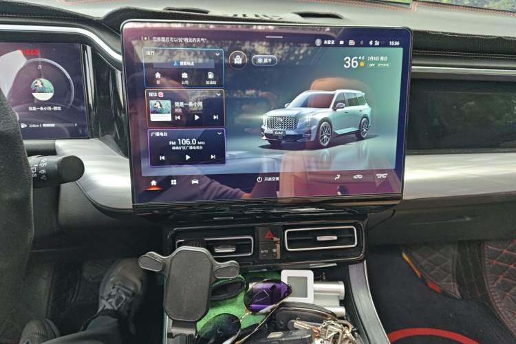 Used GAC Trumpchi GS8 2022 Linghang Series 2.0 TGDI Two-Wheel-Drive Luxury Smart Connectivity Version (7 Seats) Audio And AC Panel