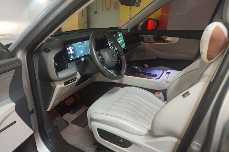 Used GAC Trumpchi GS8 2022 Double-Energy Series 2.0TM Two-Wheel Drive Prestige Edition (6 Seats) Driver Seat