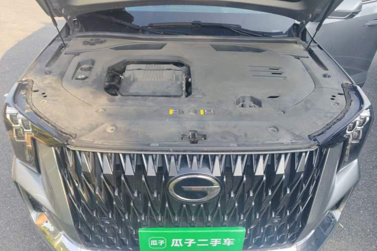 Used GAC Trumpchi GS8 2022 Dual-Engine Series 2.0TM Two-Wheel Drive Prestige Edition (7 Seats) Engine Bay