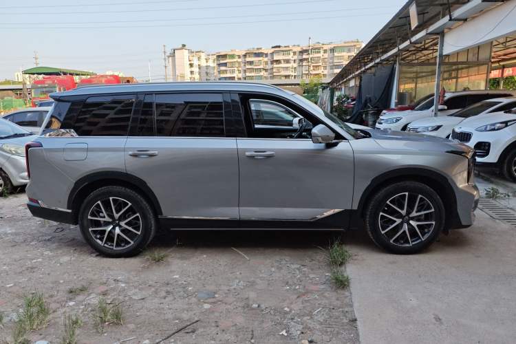 Used GAC Trumpchi GS8 2022 Flagship Series 2.0 TGDI Two-Wheel-Drive Prestige Edition (7 Seats) Exterior 2