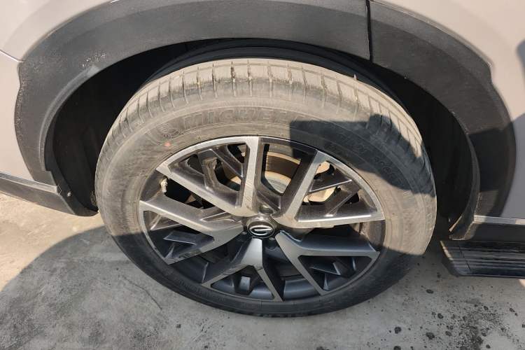 Used GAC Trumpchi GS8 2022 Linghang Series 2.0 TGDI Two-Wheel-Drive Luxury Smart Connectivity Version (7 Seats) Exterior 8