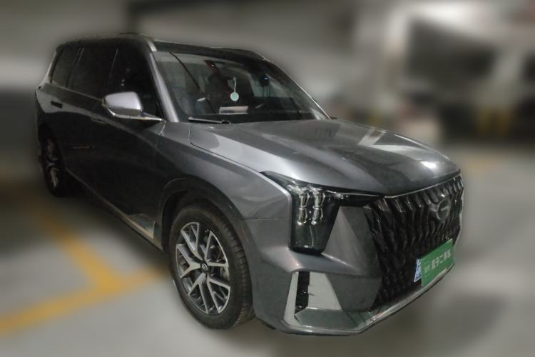 Used GAC Trumpchi GS8 2022 Dual-Engine Series 2.0TM Two-Wheel Drive Prestige Edition (7 Seats) Front Right 45 Deg