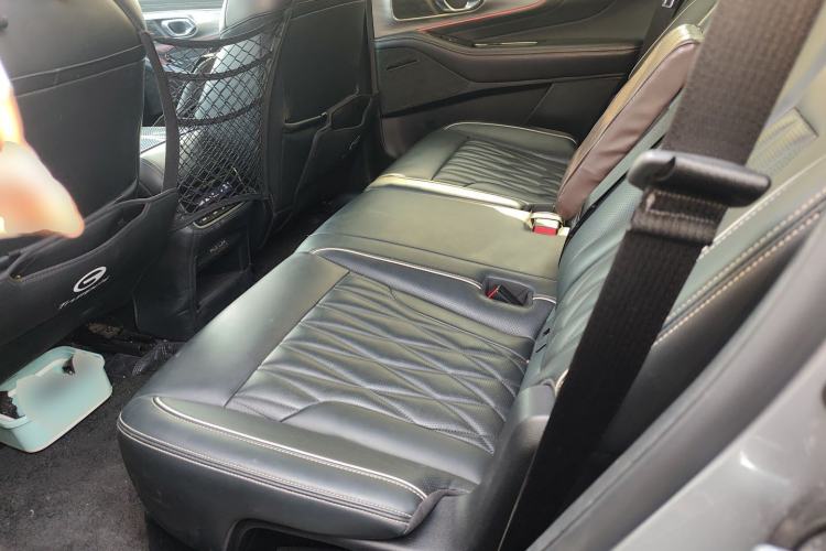 Used GAC Trumpchi GS8 2022 Linghang Series 2.0 TGDI Two-Wheel-Drive Luxury Smart Connectivity Version (7 Seats) Interior 4