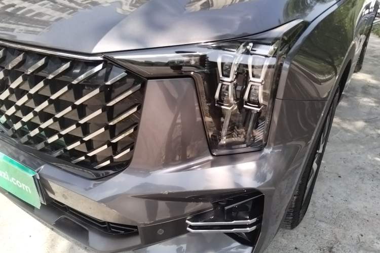 Used GAC Trumpchi GS8 2022 Flagship Series 2.0 TGDI Two-Wheel-Drive Prestige Edition (7 Seats) Left Front Headlight