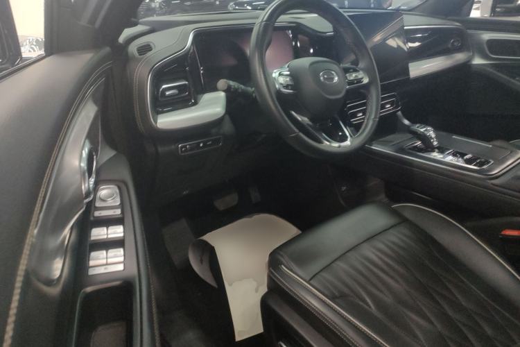Used GAC Trumpchi GS8 2022 Linghang Series 2.0 TGDI Two-Wheel Drive Luxury Smart Connectivity Version (6 Seats) Left Front Seat